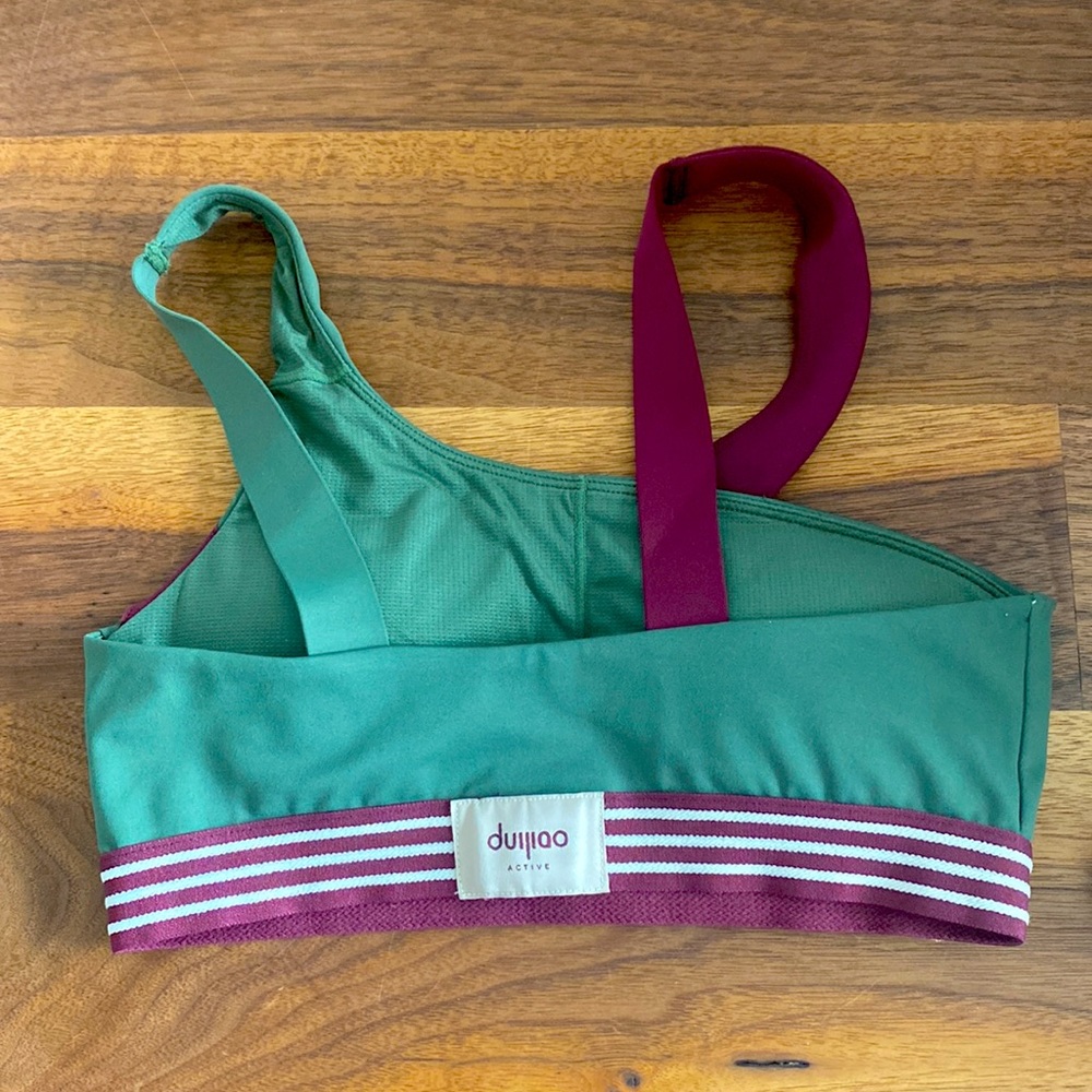 Sport bra - Picture 2 of 2